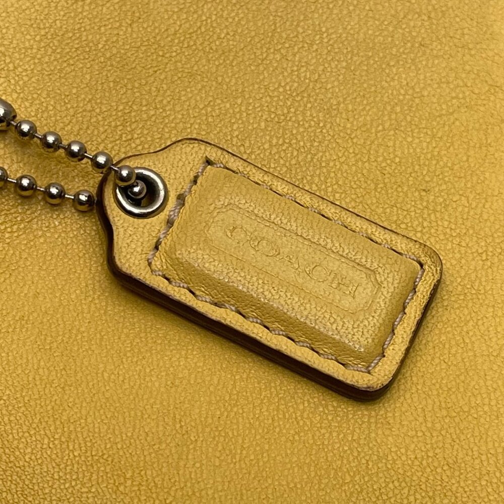 Coach Women’s Yellow Leather With Strap & Tag Wristlet Pouch Handbag Size S - Picture 6 of 10